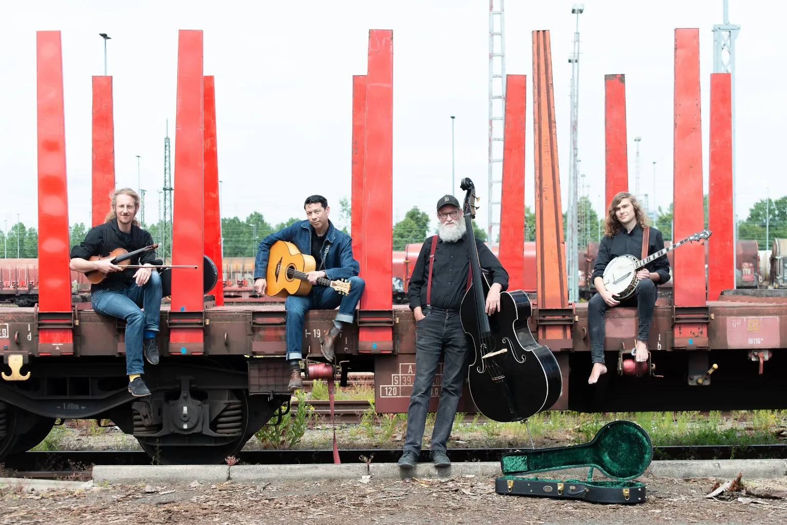 szene-Radar - Bluegrass Cash, KISS  in Freiburg im Breisgau