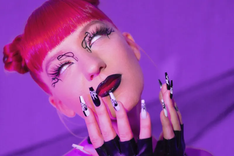 szene-Radar - Mariybu - Slaybae-Tour, ArTik  in Freiburg im Breisgau