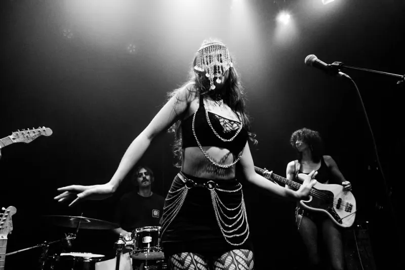 szene-Radar - Bella & The Bizarre - Summer Stage - Open Air, Slow Club  in Freiburg im Breisgau