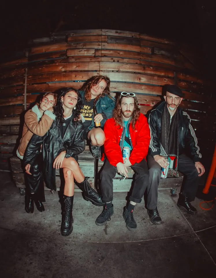 szene-Radar - Menades + The Dead End Kids, ArTik  in Freiburg im Breisgau