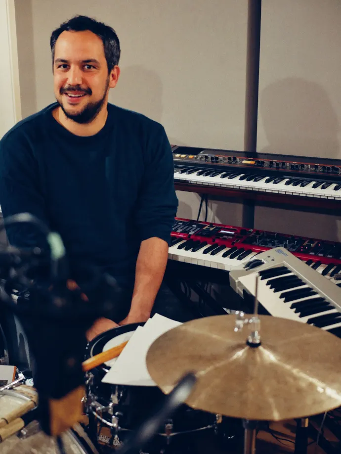 szene-Radar - Nasim Kholti, KISS  in Freiburg im Breisgau