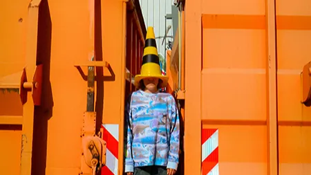 szene-Radar - Fritzi Ernst - Introvert - Tour, Vorderhaus  in Freiburg im Breisgau