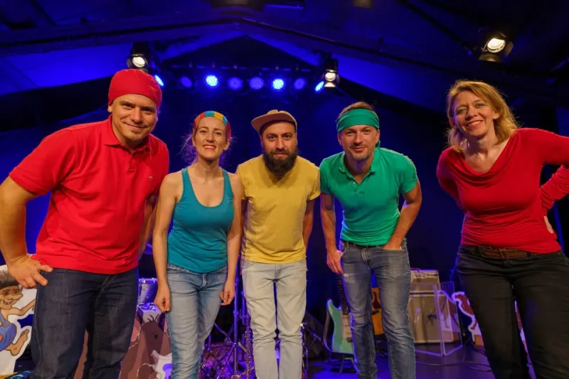 szene-Radar - Lauschelieder o Musikalische Wimmelbilder fur die ganze Familie, Jazzhaus  in Freiburg im Breisgau