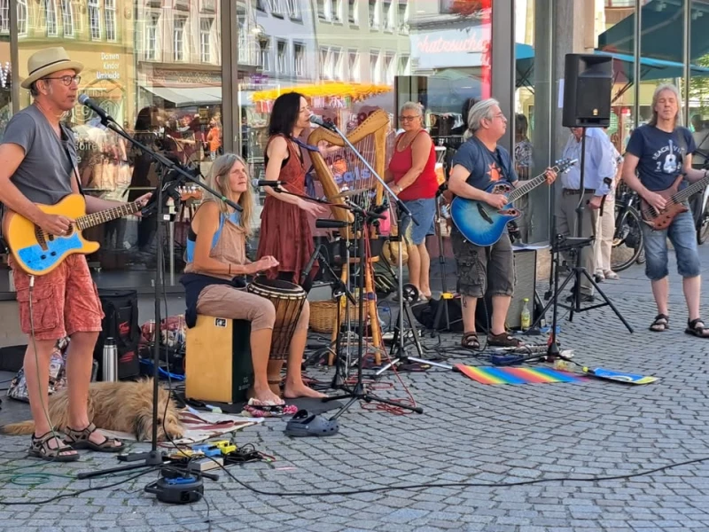 szene-Radar - Raindogs, KISS  in Freiburg im Breisgau