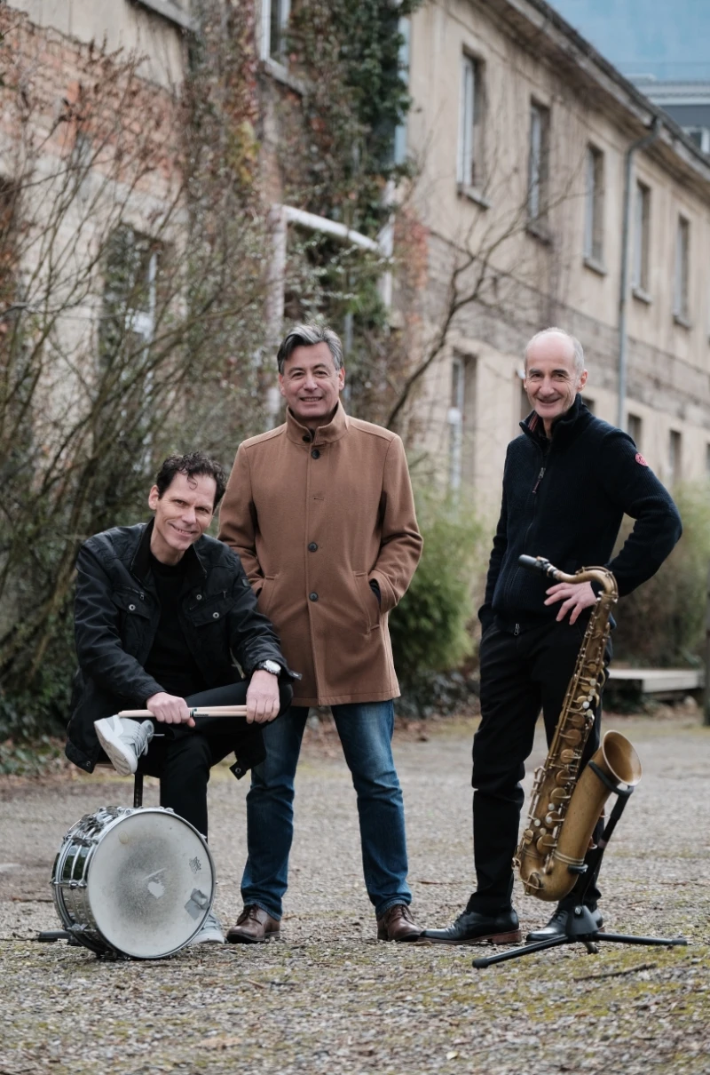 szene-Radar - Jaklaro Jazztrio, Freiburg stimmt ein  in Freiburg im Breisgau