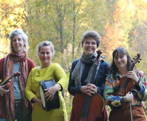 szene-Radar - Violonelles, KISS  in Freiburg im Breisgau
