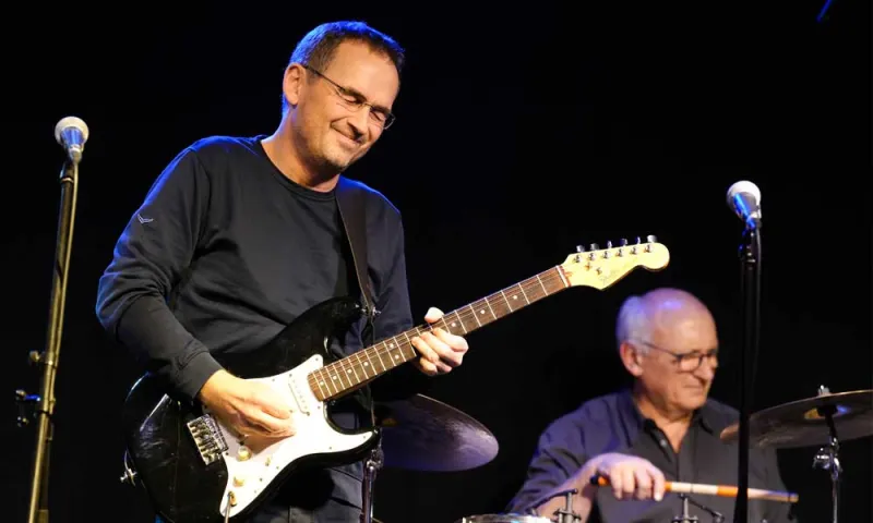 szene-Radar - Dirty Birdy Blues Band, FBA - Schiff Freiburg  in Freiburg im Breisgau