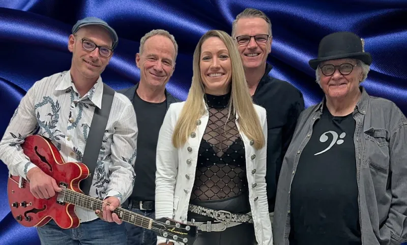 szene-Radar - BlueSilk, FBA - Schiff Freiburg  in Freiburg im Breisgau