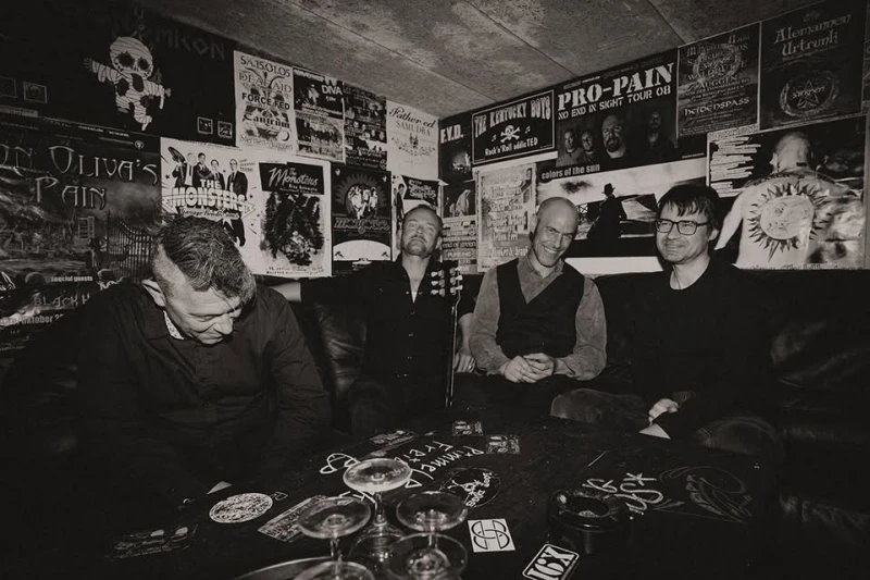 szene-Radar - ManisOnFire, Swamp  in Freiburg im Breisgau
